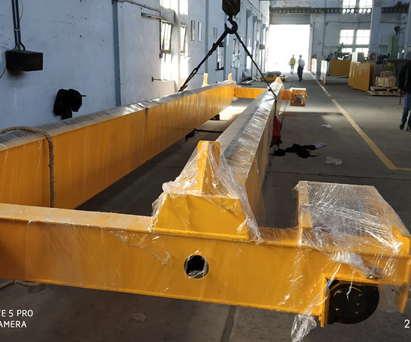 DOUBLE GIRDER EOT CRANE