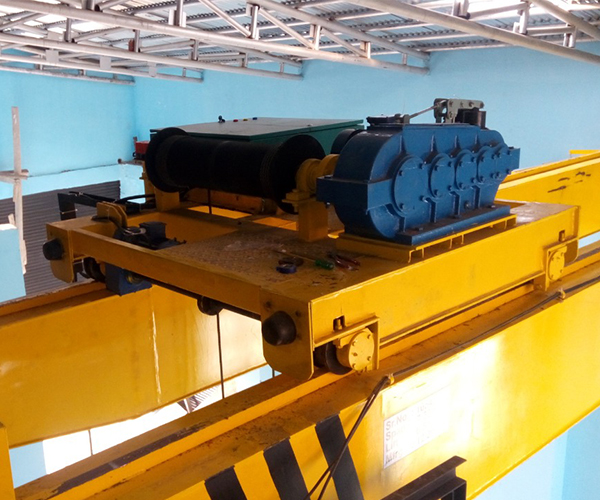 DOUBLE GIRDER EOT CRANE