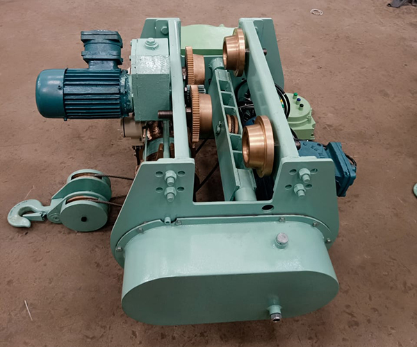 FLAME PROOF WIRE ROPE HOIST