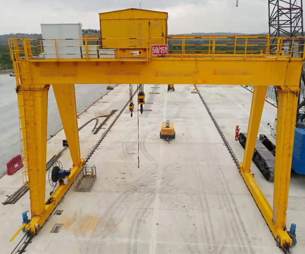 GANTRY GOLIATH E.O.T CRANE